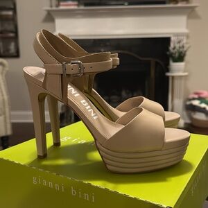 NIB - Gianni Bini Heels - 8.5 NEW
